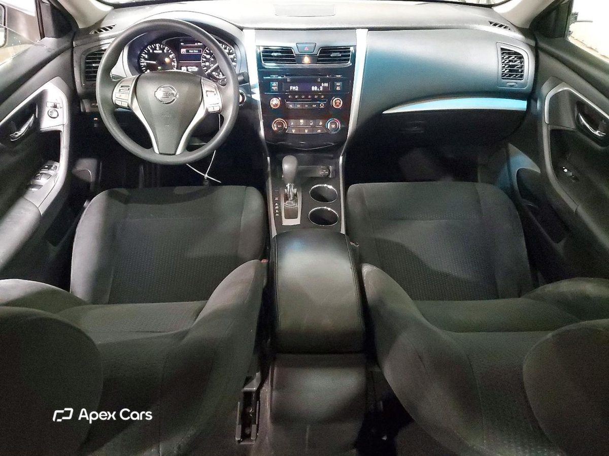 Nissan Altima 2015