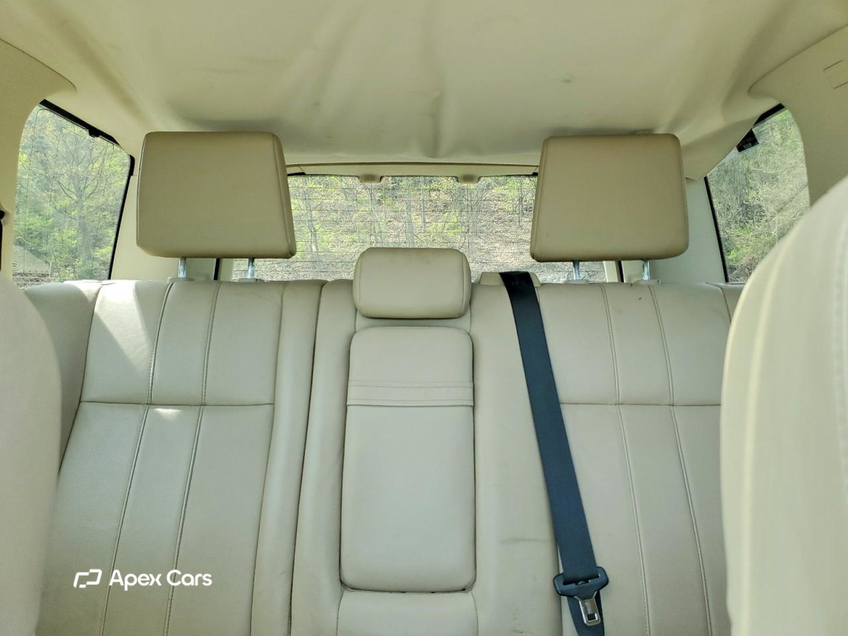 Land Rover LR2 2011