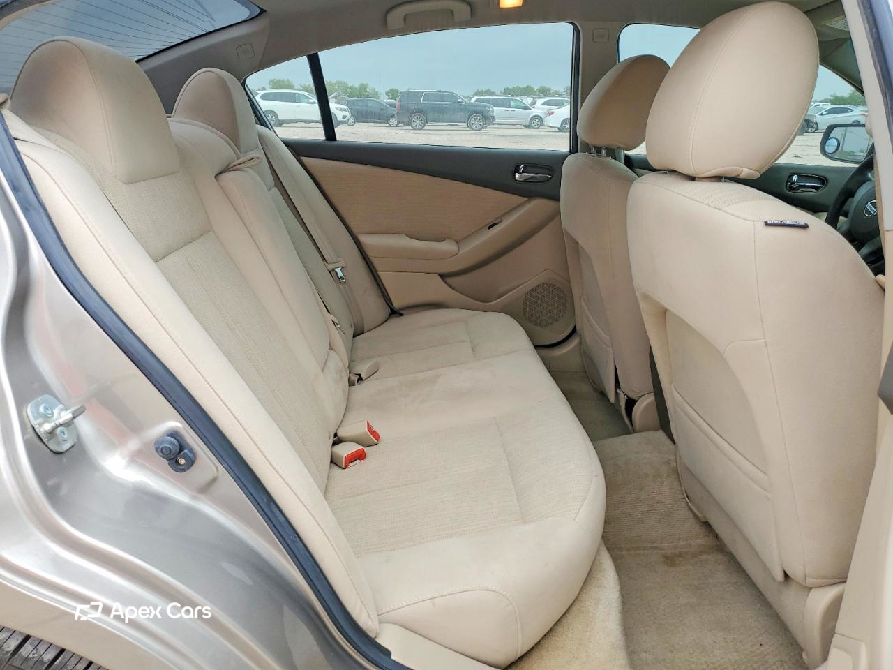 Nissan Altima 2012