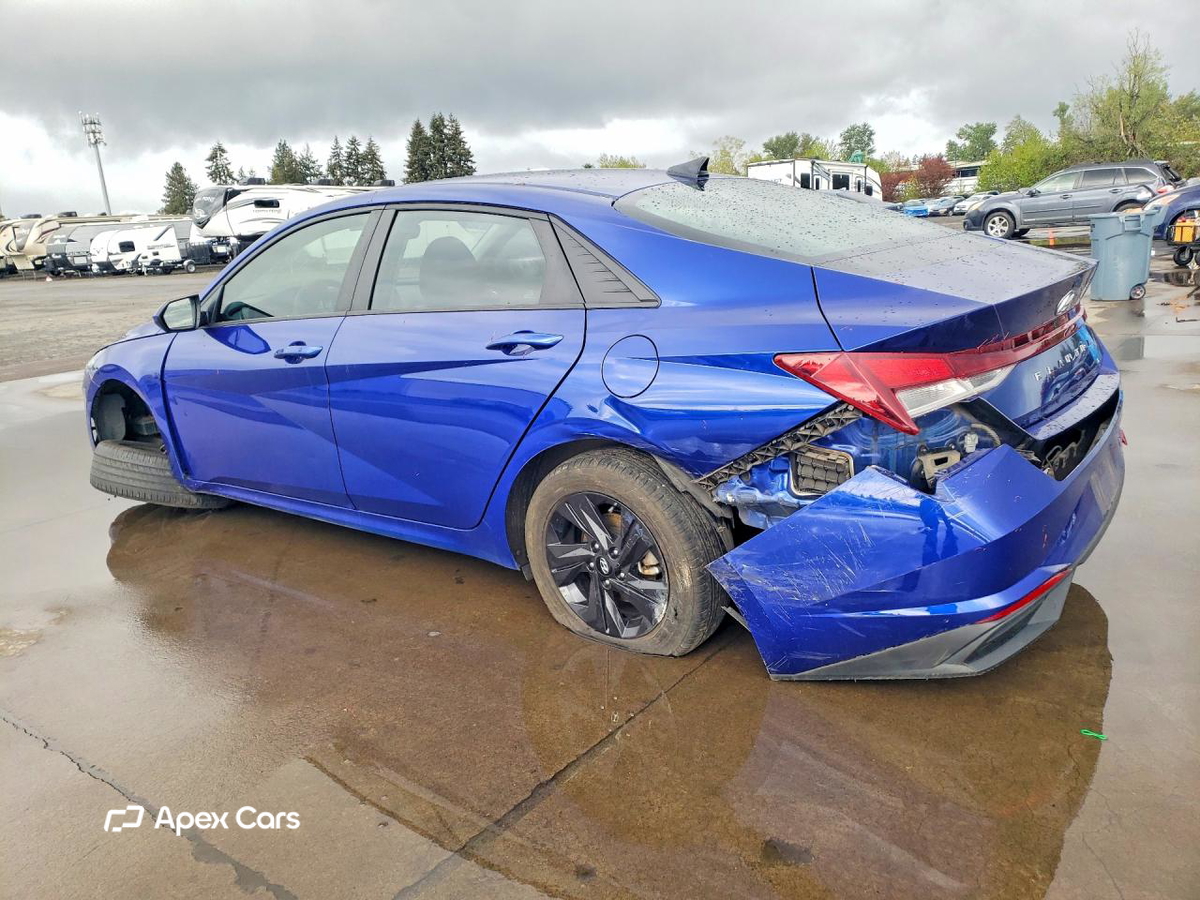 Hyundai Elantra 2021