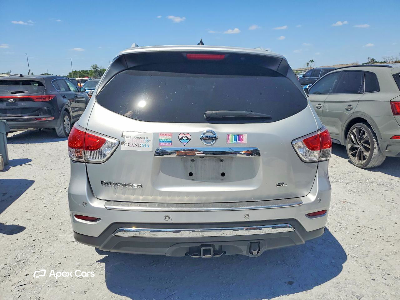 Nissan Pathfinder 2016