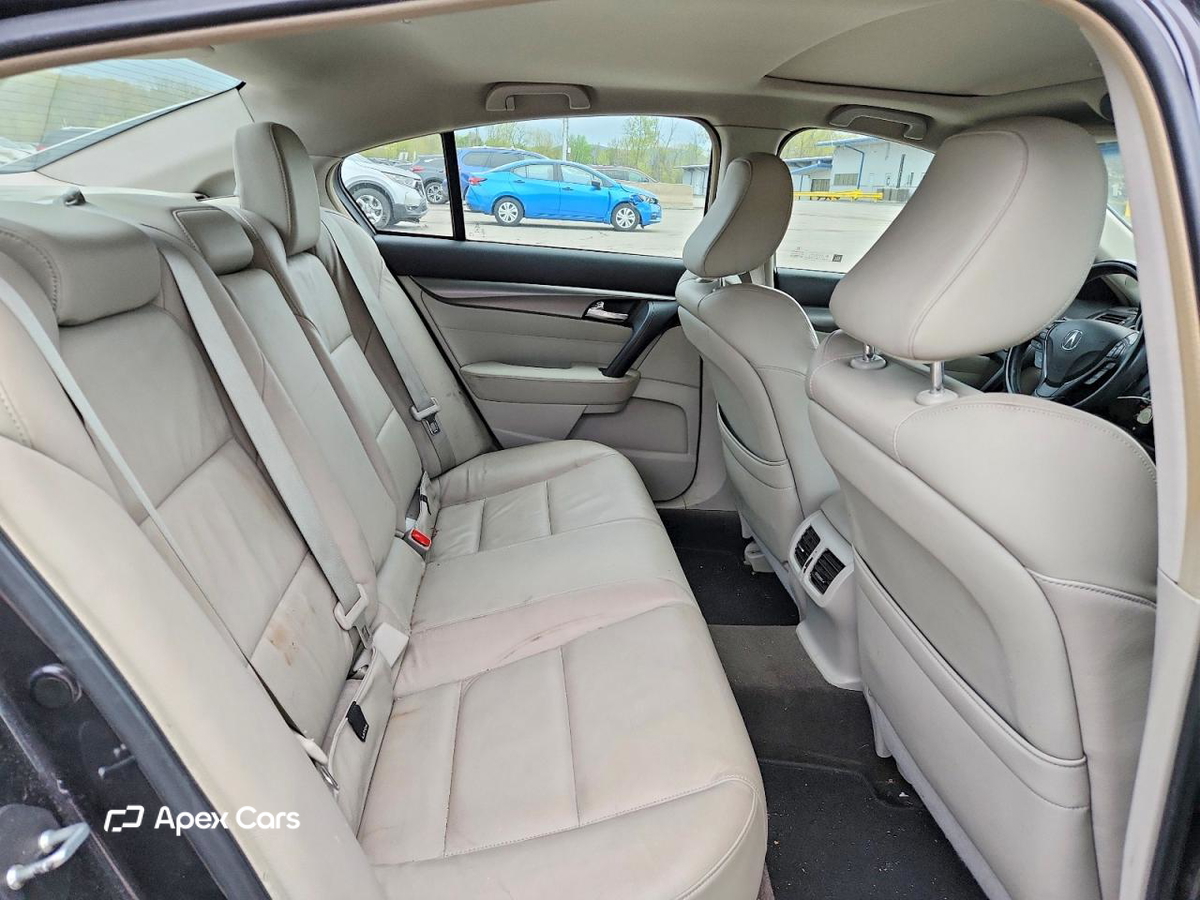 Acura TL 2013