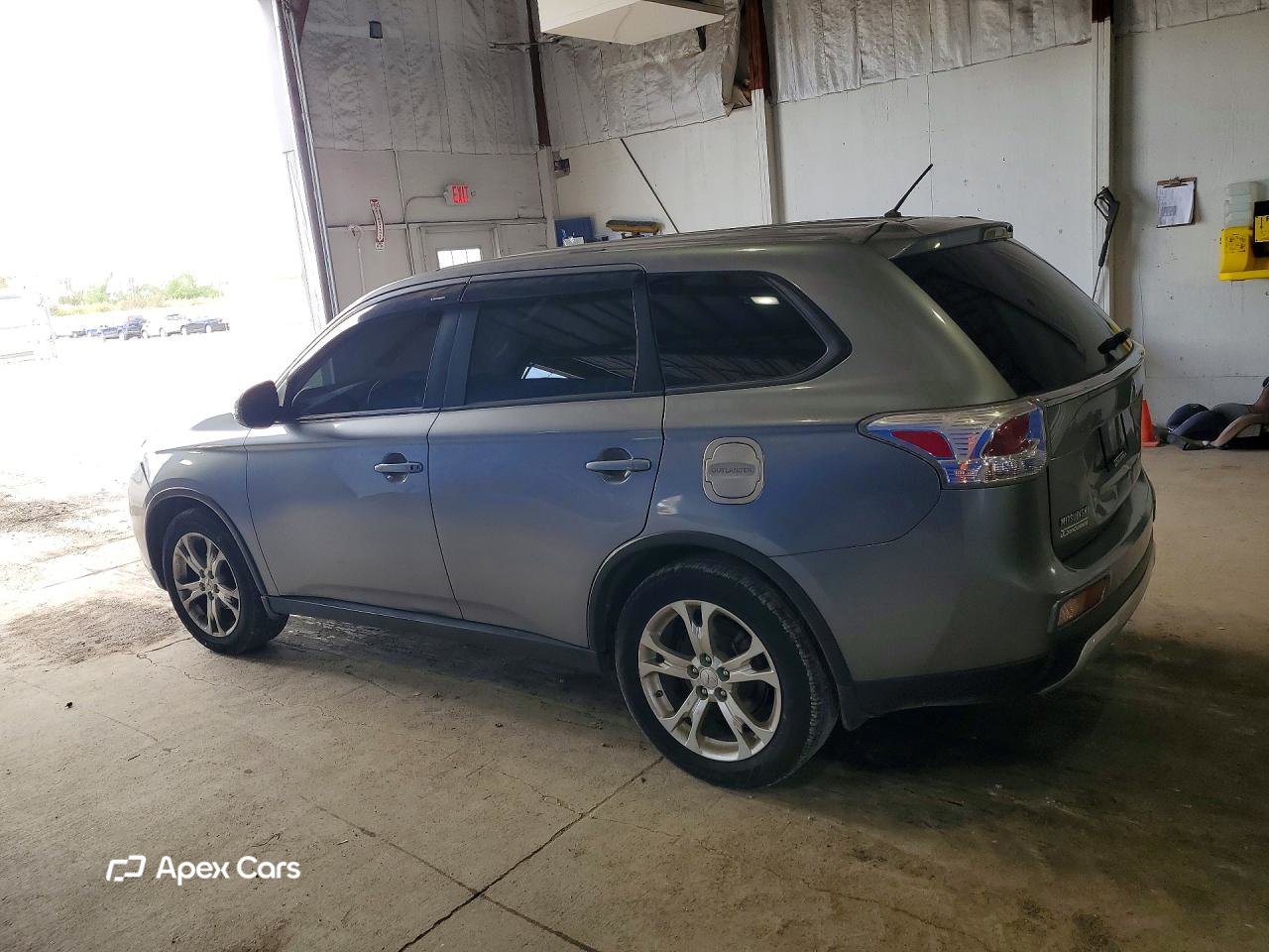 Mitsubishi Outlander 2015