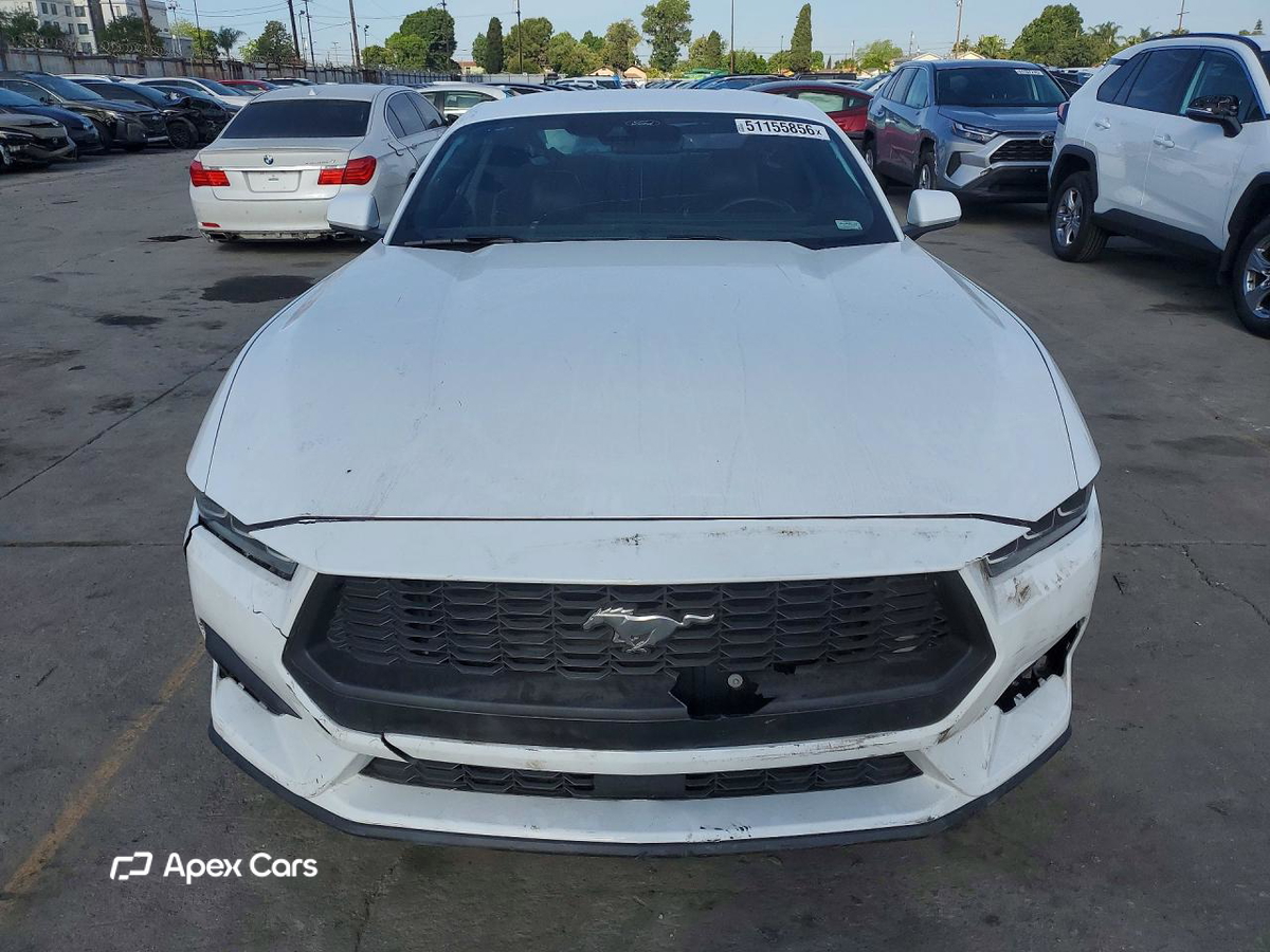 Ford Mustang 2024