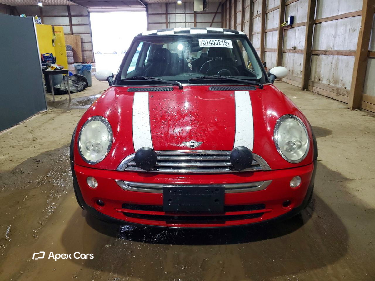 MINI Cooper 2005