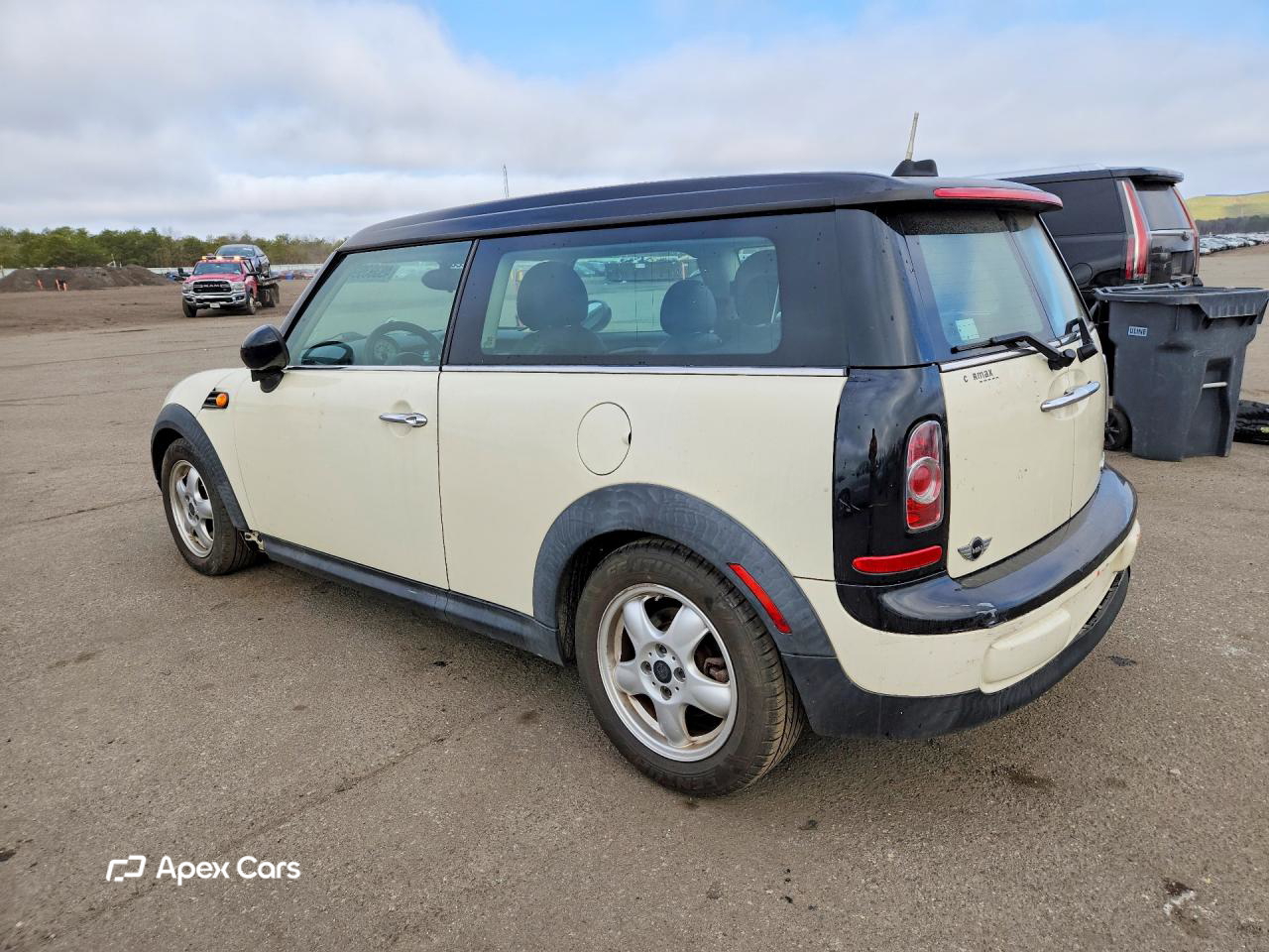 MINI Cooper 2011