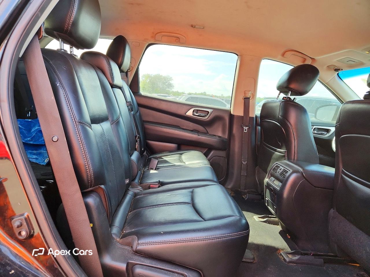 Nissan Pathfinder 2015