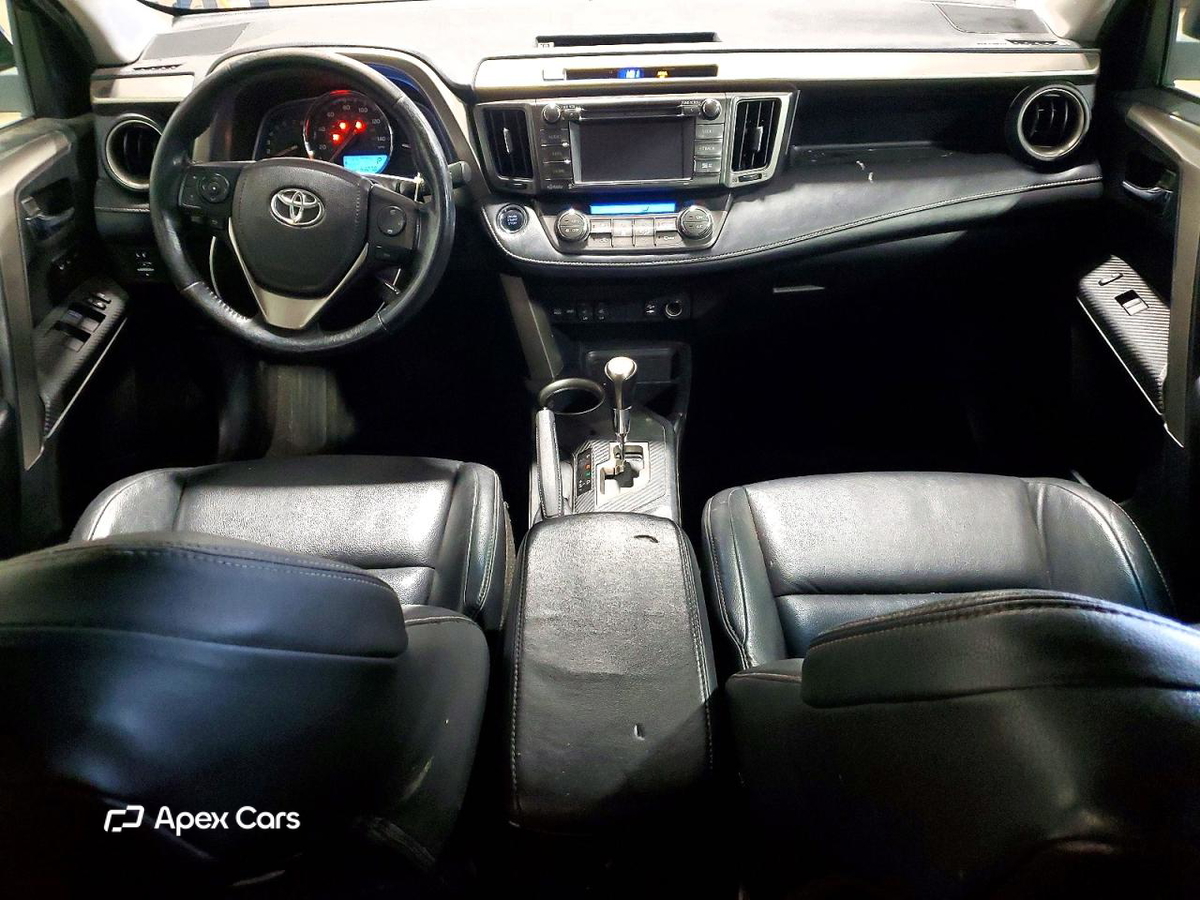 Toyota RAV 4 2015