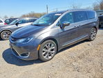 Chrysler Pacifica 2019