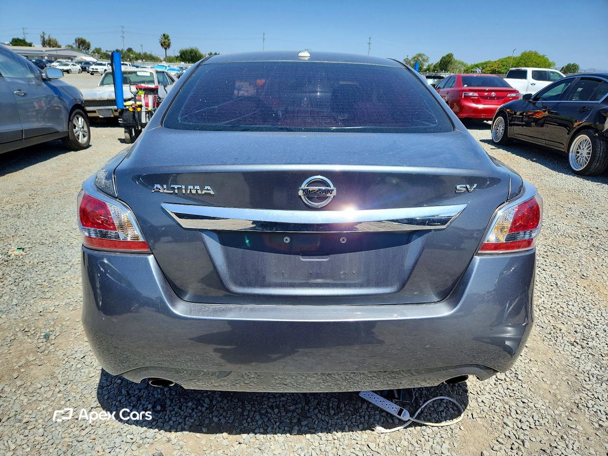 Nissan Altima 2015