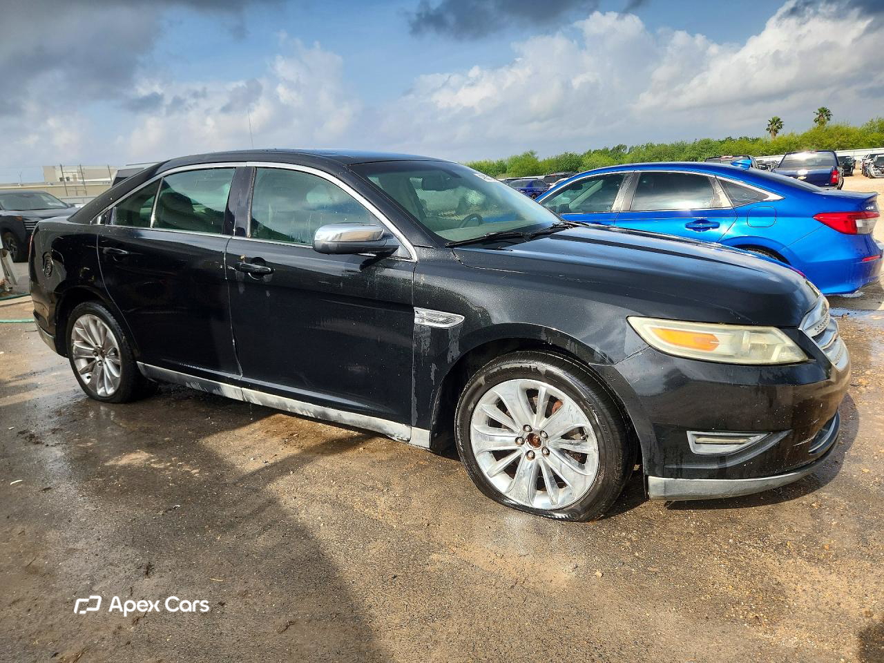 Ford Taurus 2010