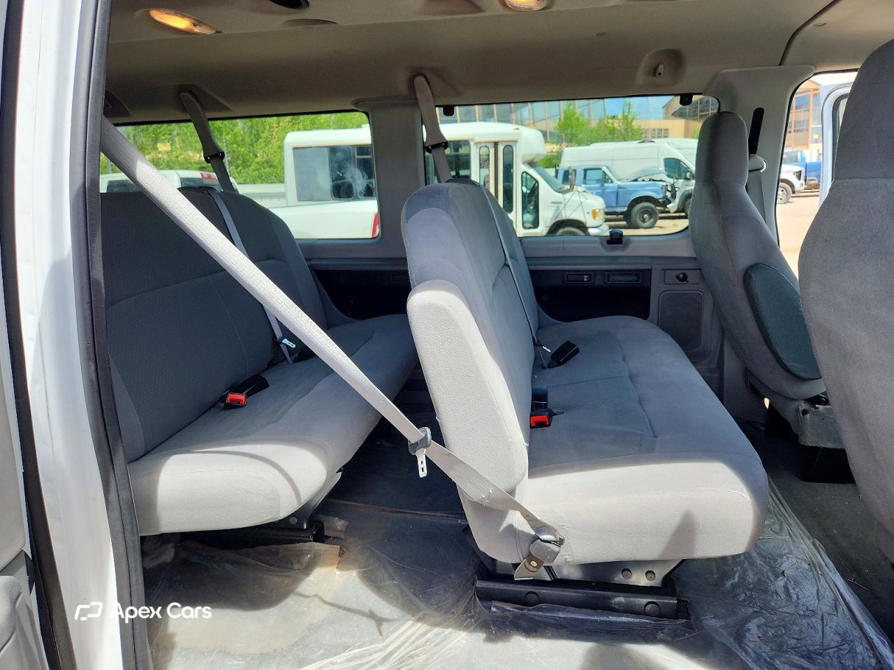 Ford Econoline 2010
