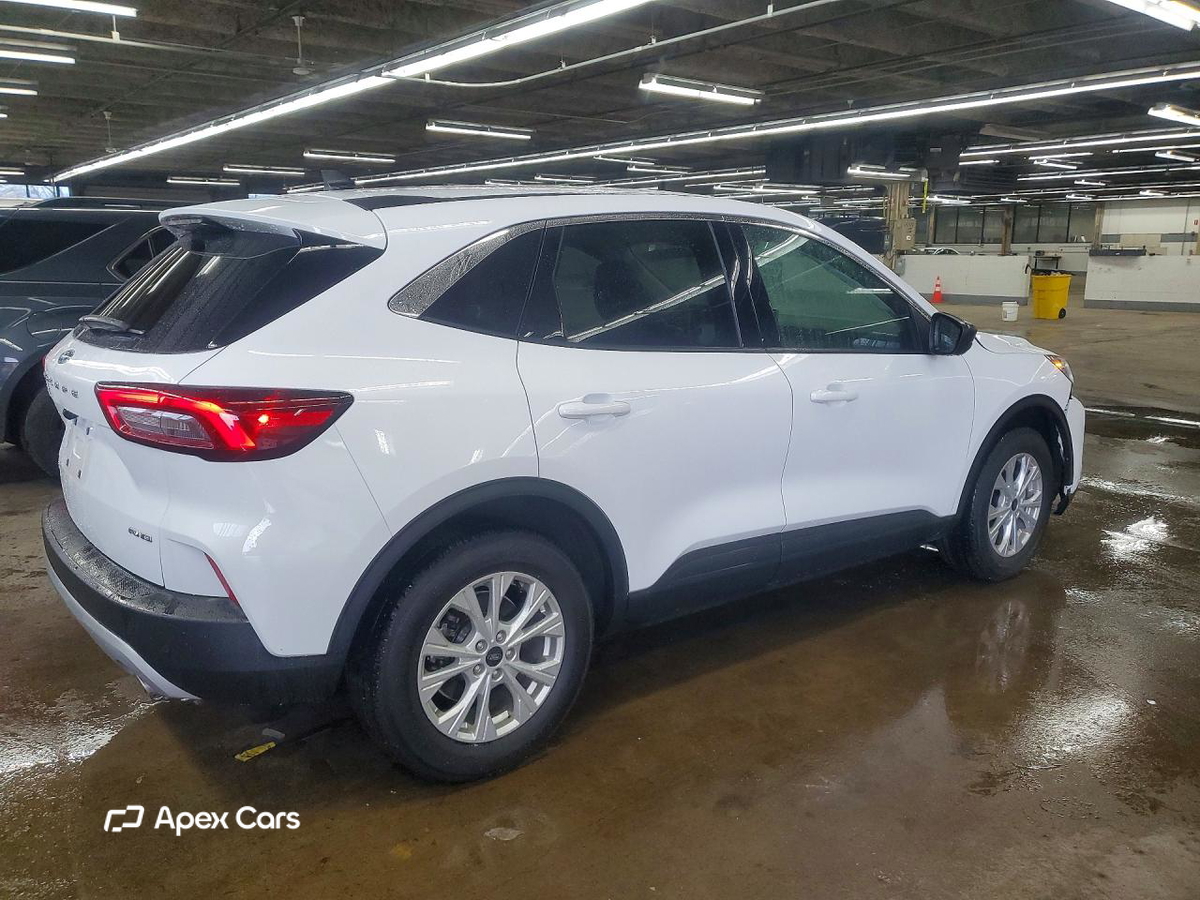 Ford Escape 2024