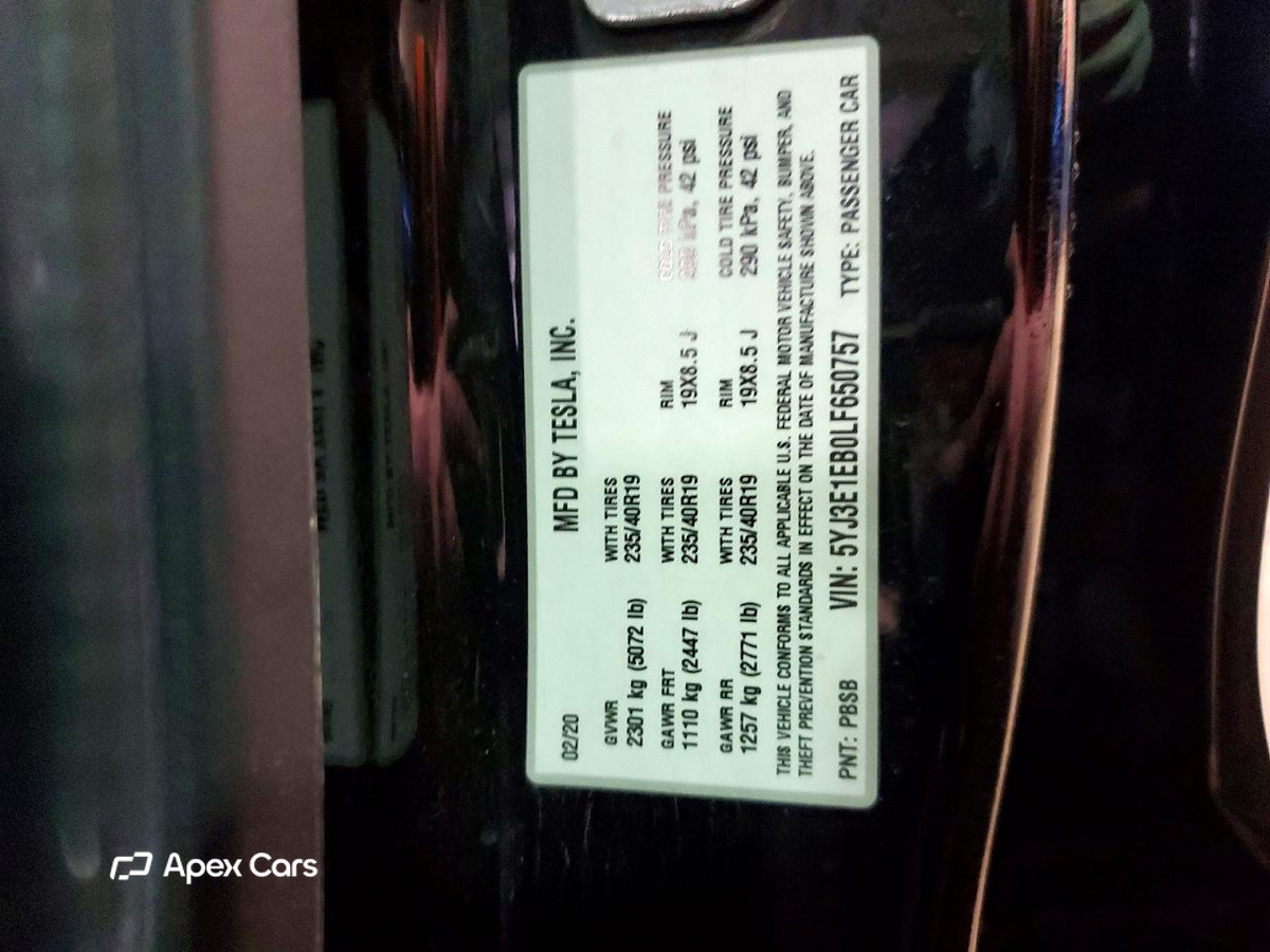 Tesla Model 3 2020