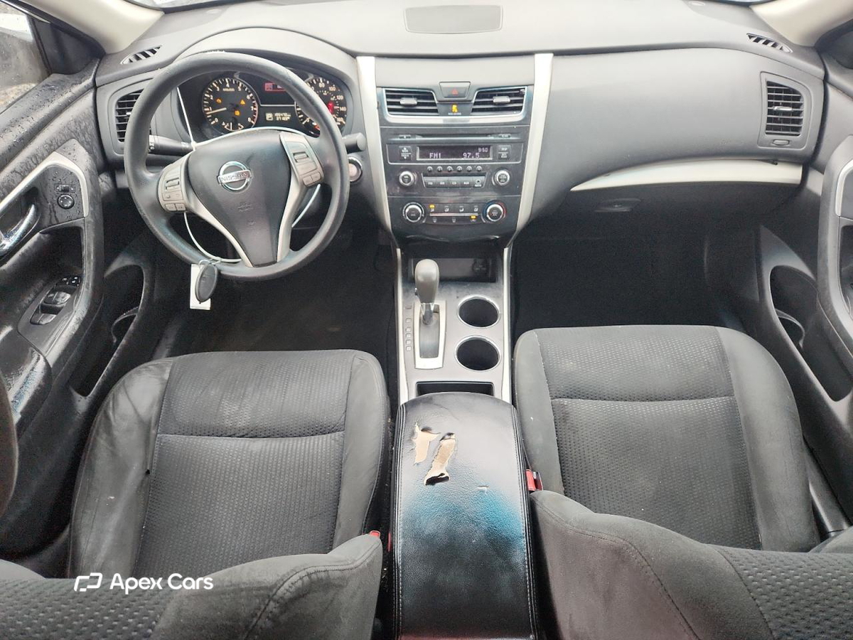 Nissan Altima 2015
