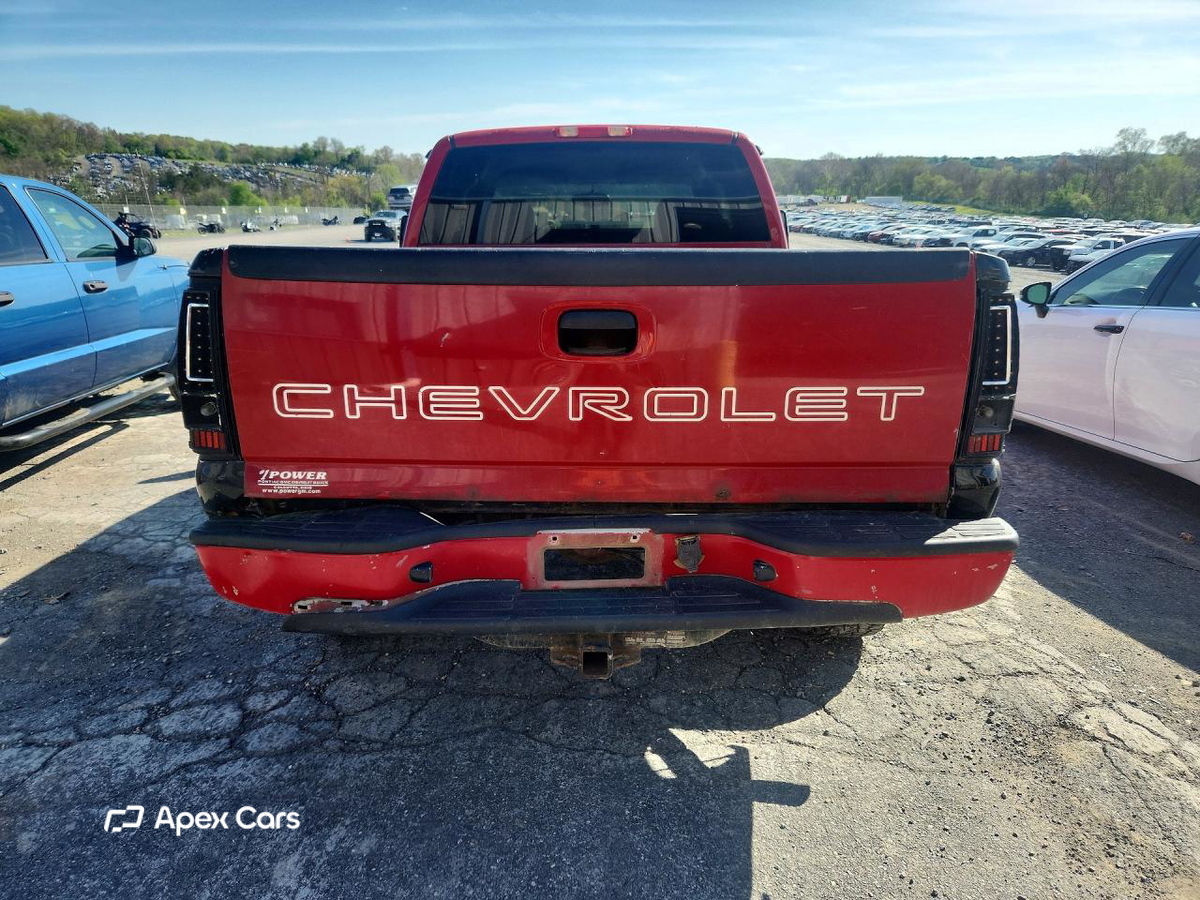 Chevrolet Silverado 2005