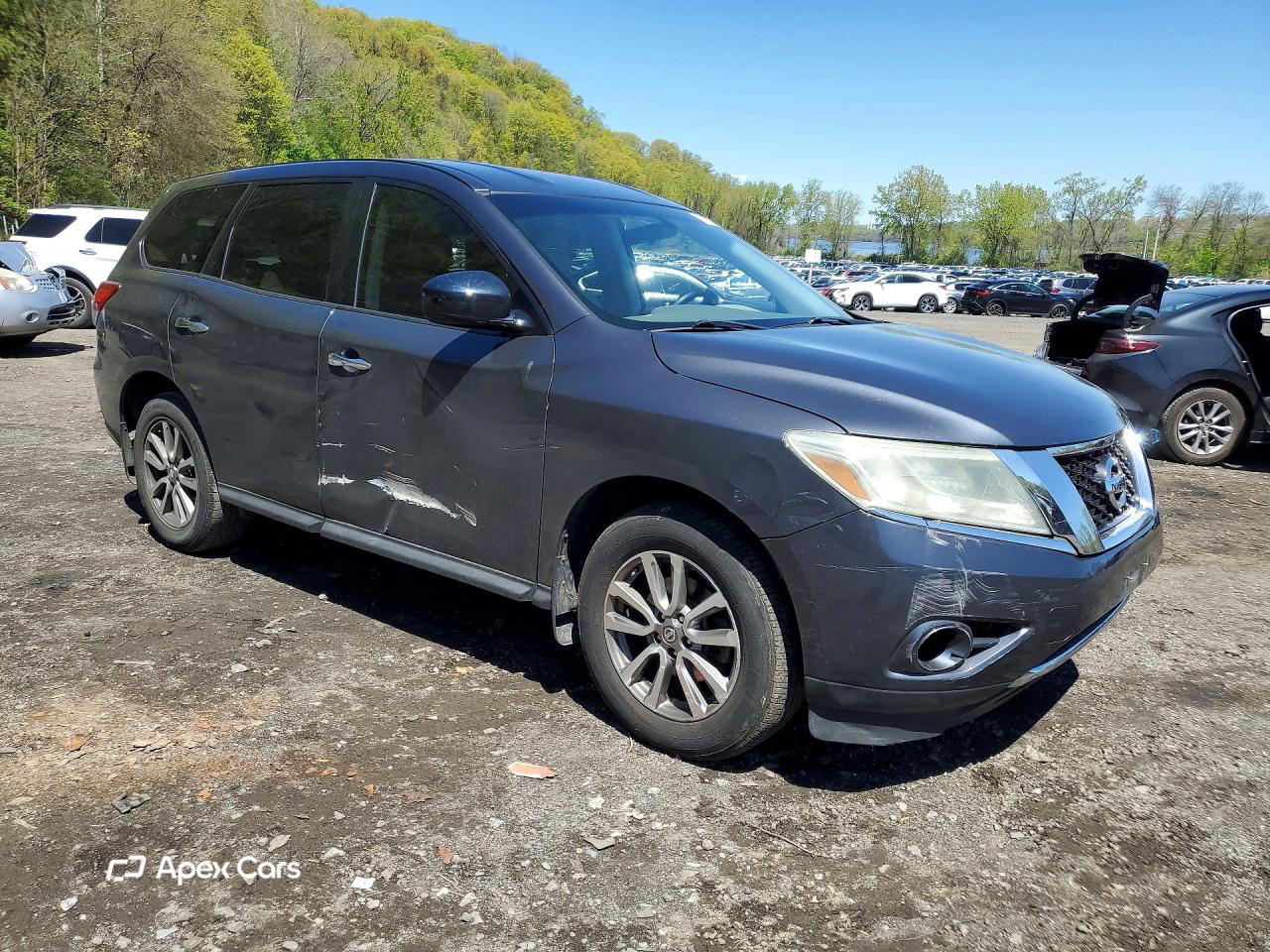 Nissan Pathfinder 2014