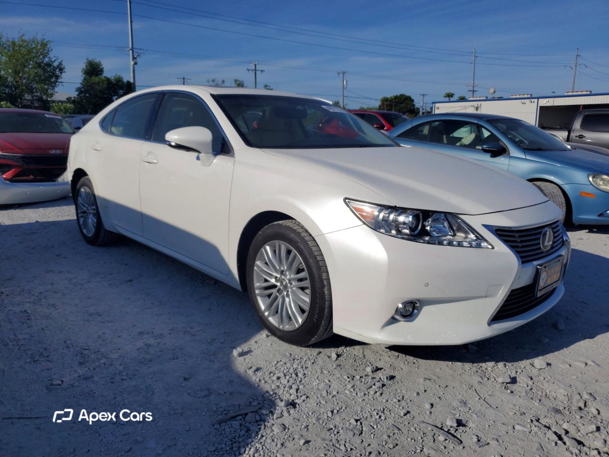 Lexus ES 2015