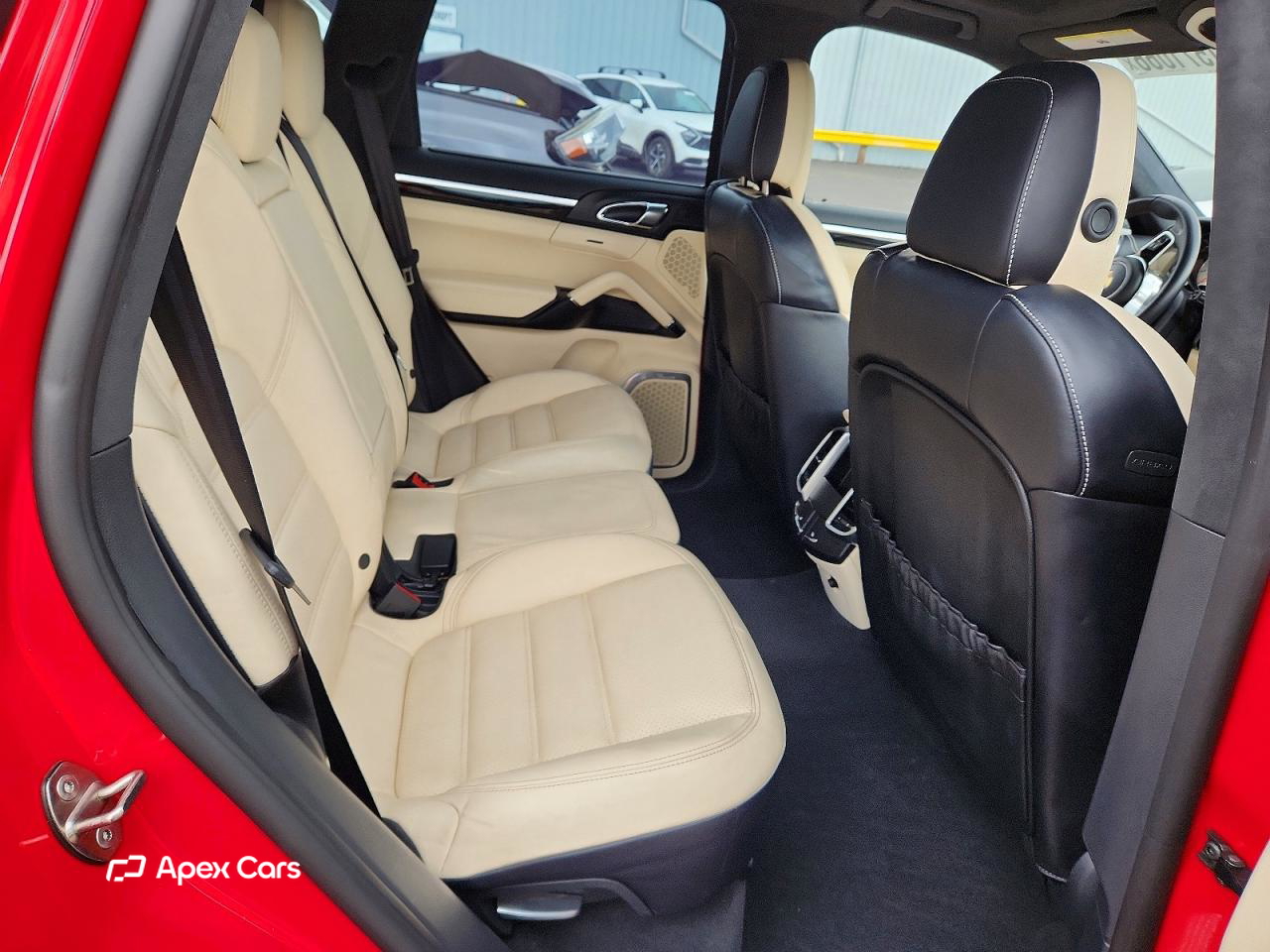 Porsche Cayenne 2016