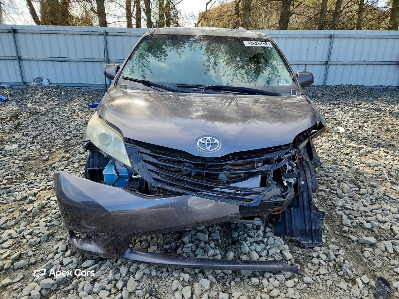 Toyota Sienna 2011