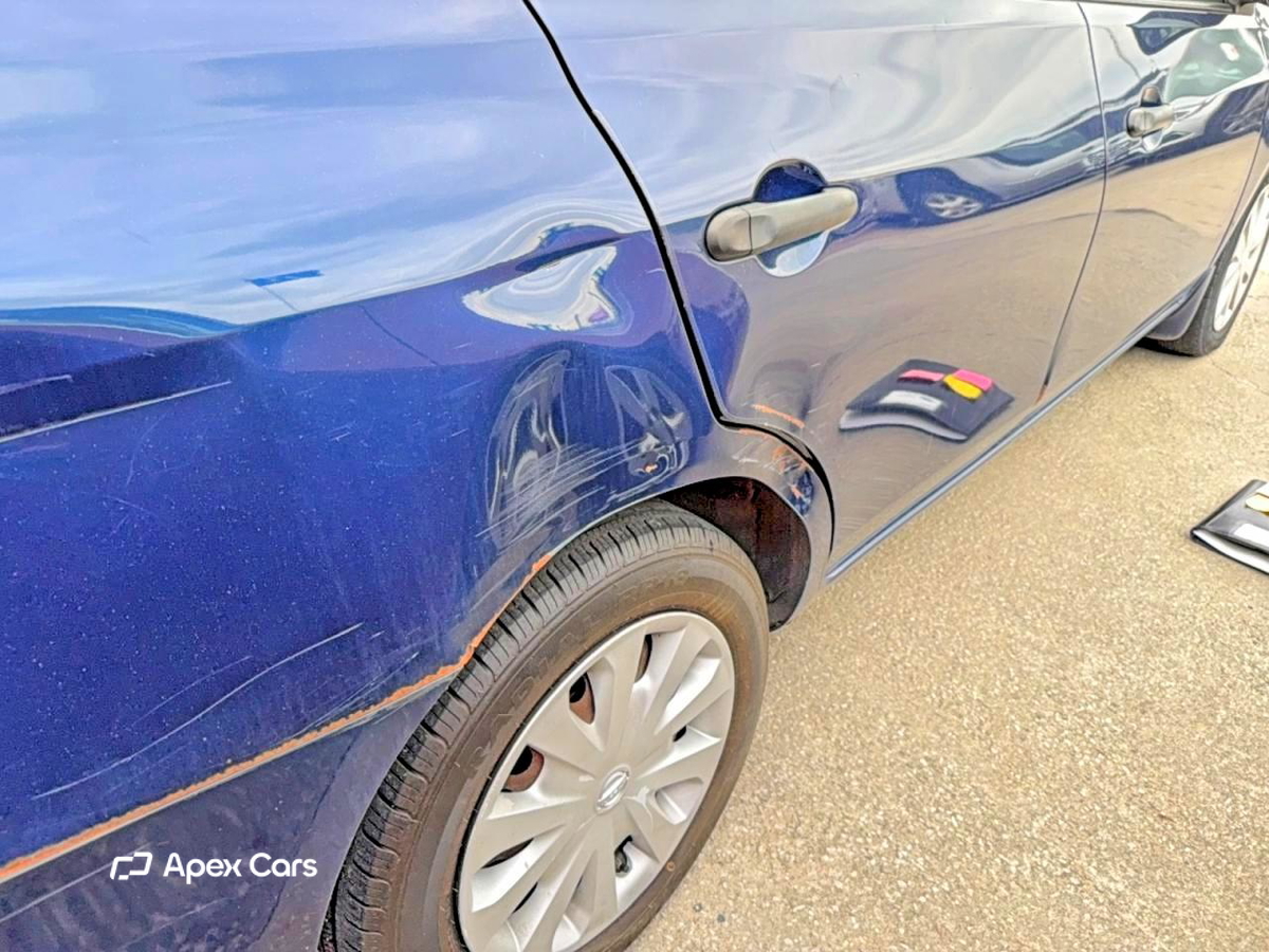 Nissan Versa 2012