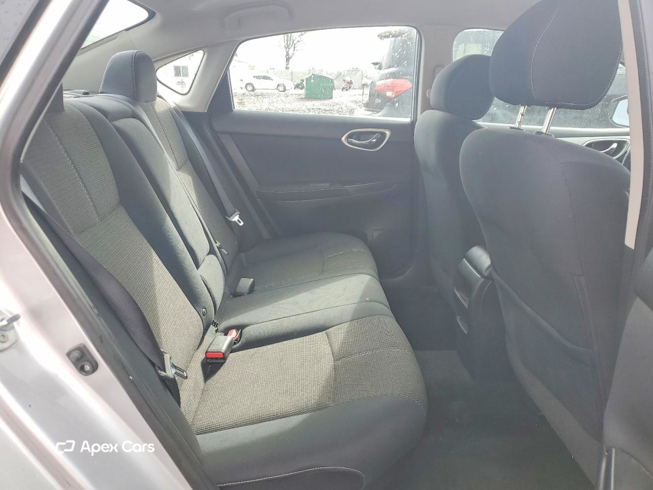 Nissan Sentra 2015