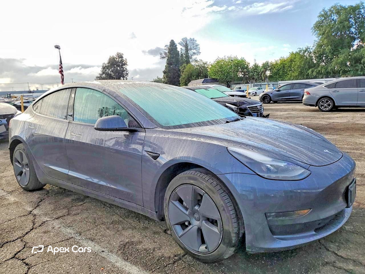 Tesla Model 3 2023