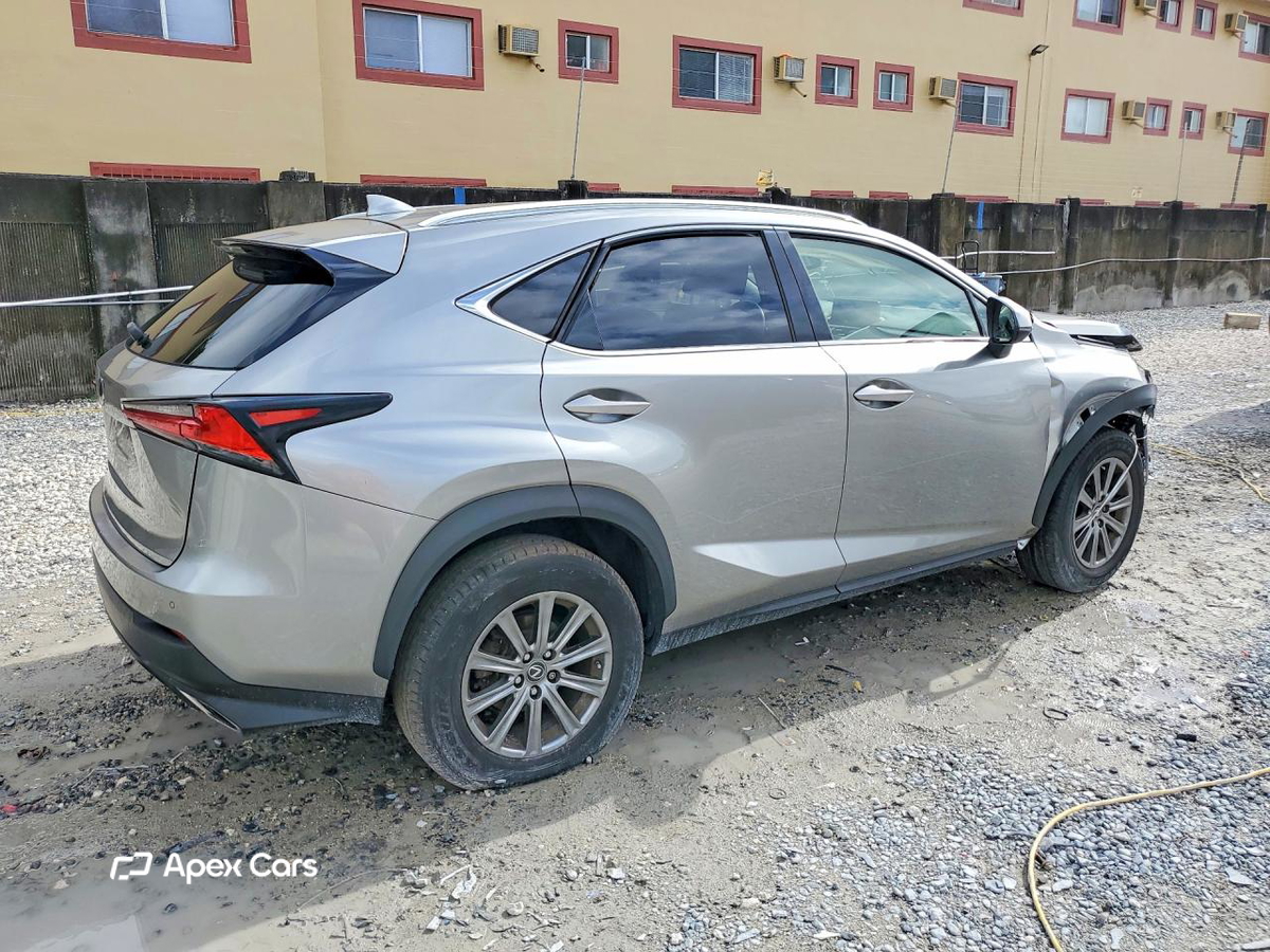 Lexus NX 2019