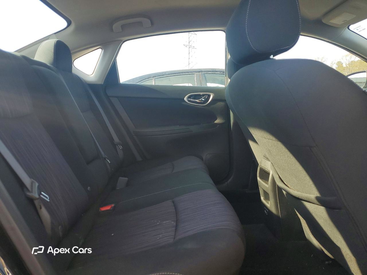 Nissan Sentra 2019