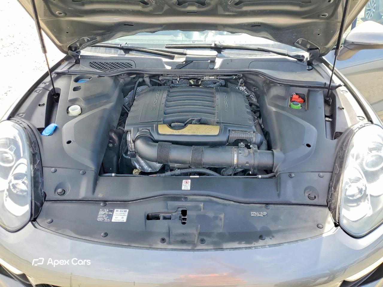 Porsche Cayenne 2016