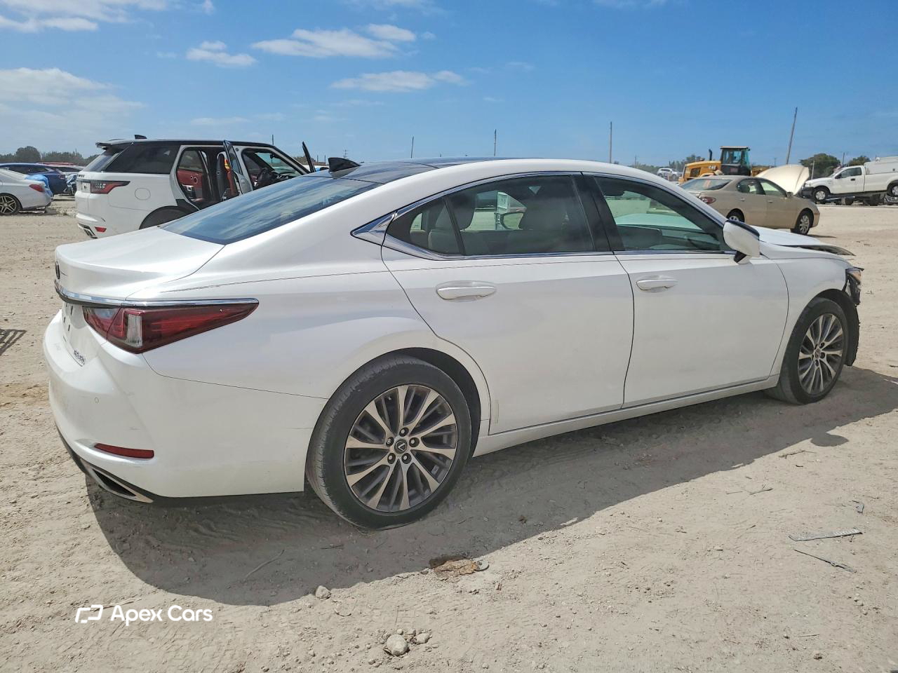 Lexus ES 2019