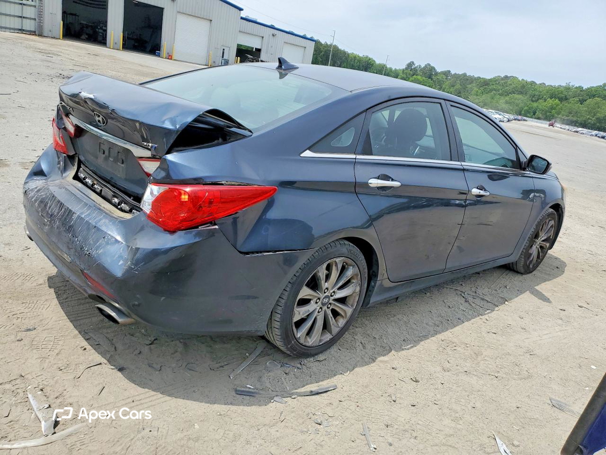 Hyundai Sonata 2011