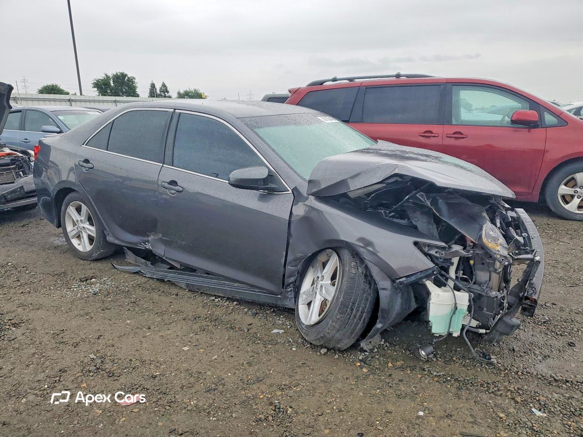 Toyota Camry 2012