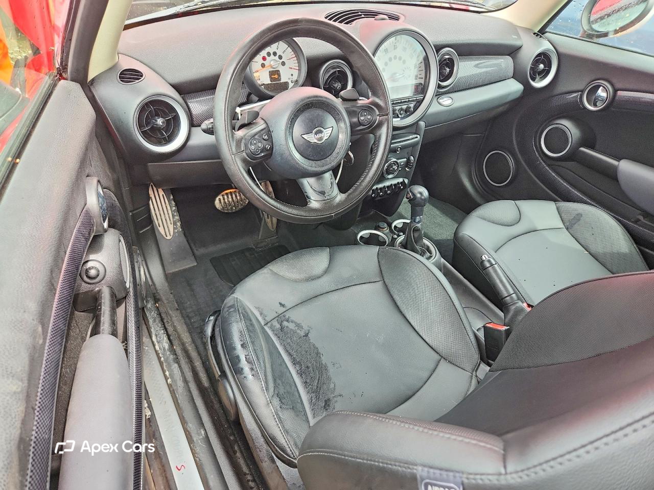 MINI Cooper 2011
