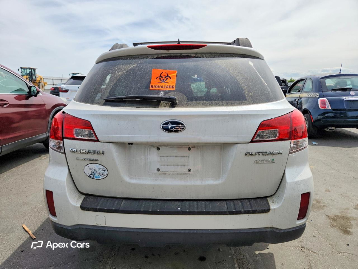 Subaru Outback 2014