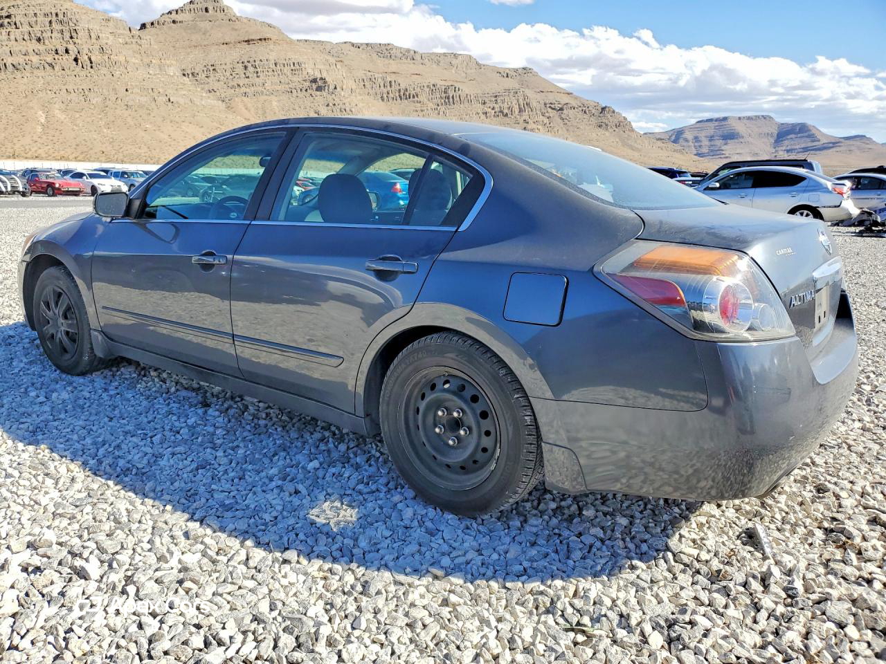 Nissan Altima 2010