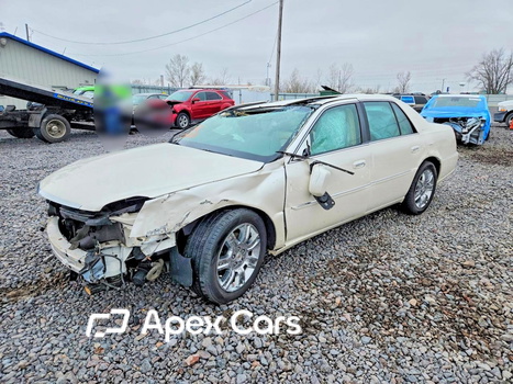 Cadillac DTS 2011 - Image 1 of 13