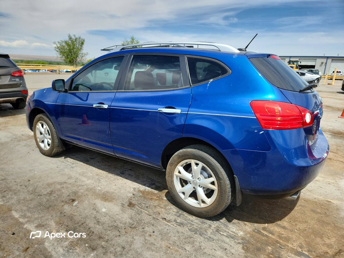 Nissan Rogue 2010