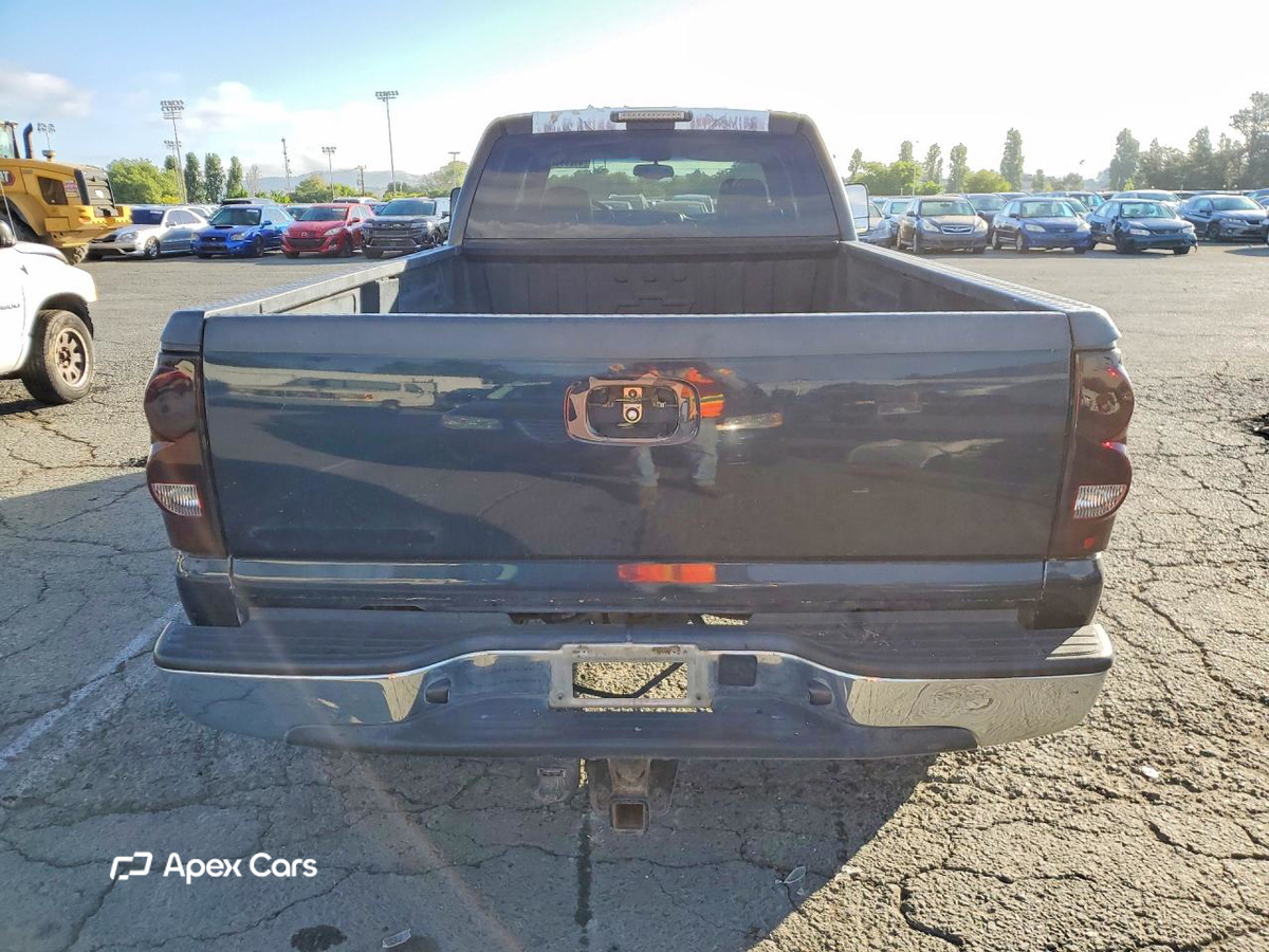 Chevrolet Silverado 2005