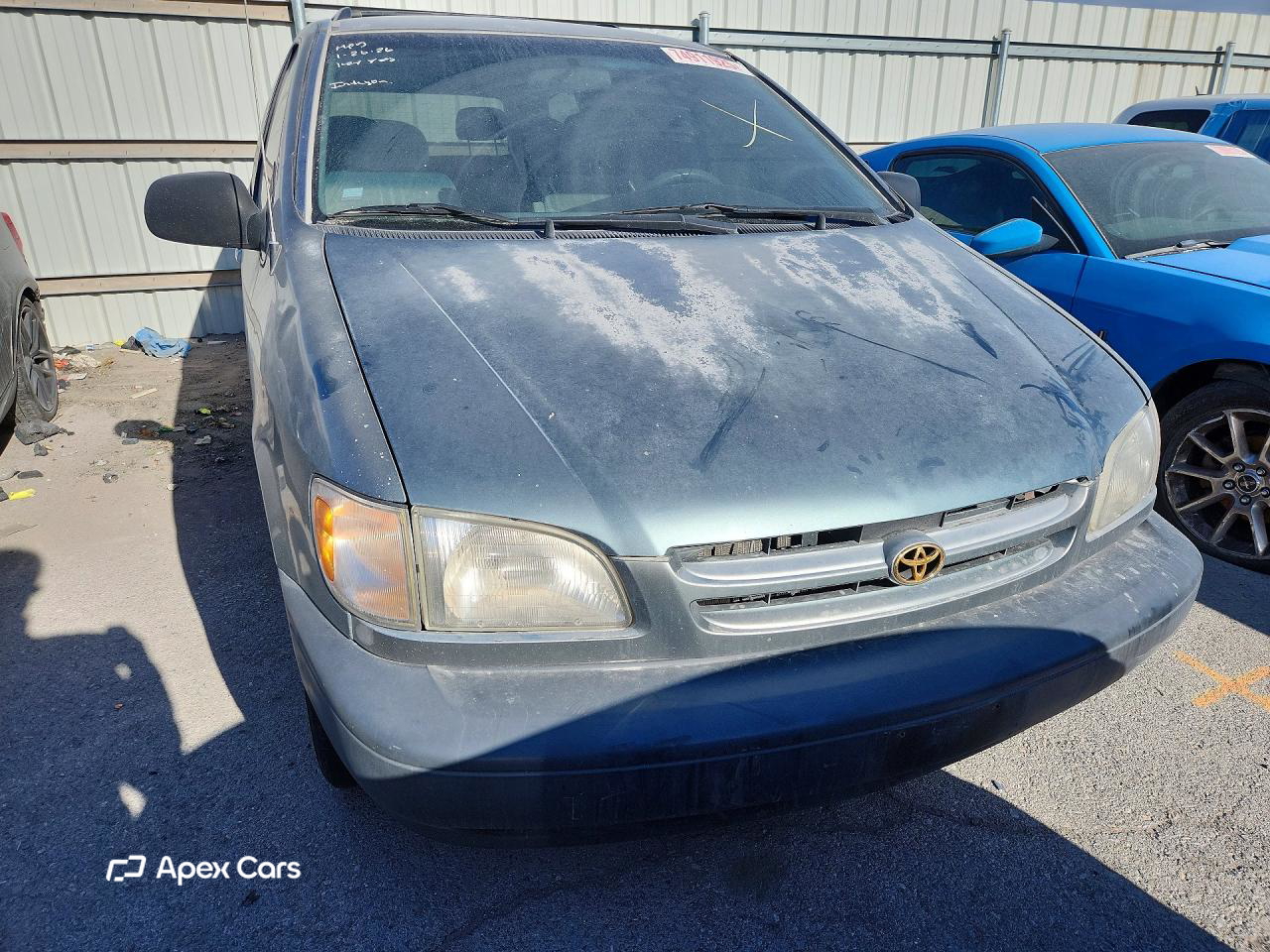 Toyota Sienna 2000