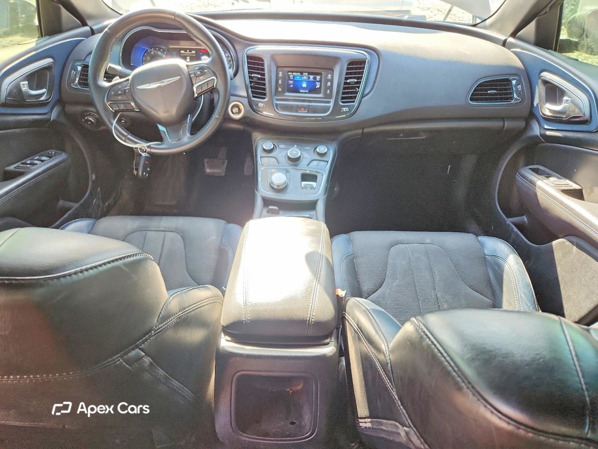 Chrysler 200 2015