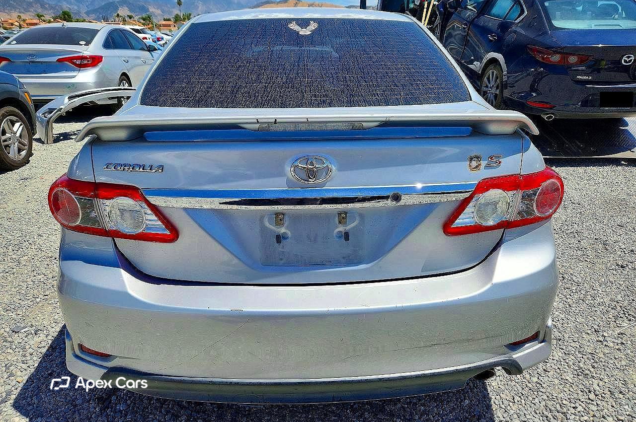 Toyota Corolla 2012