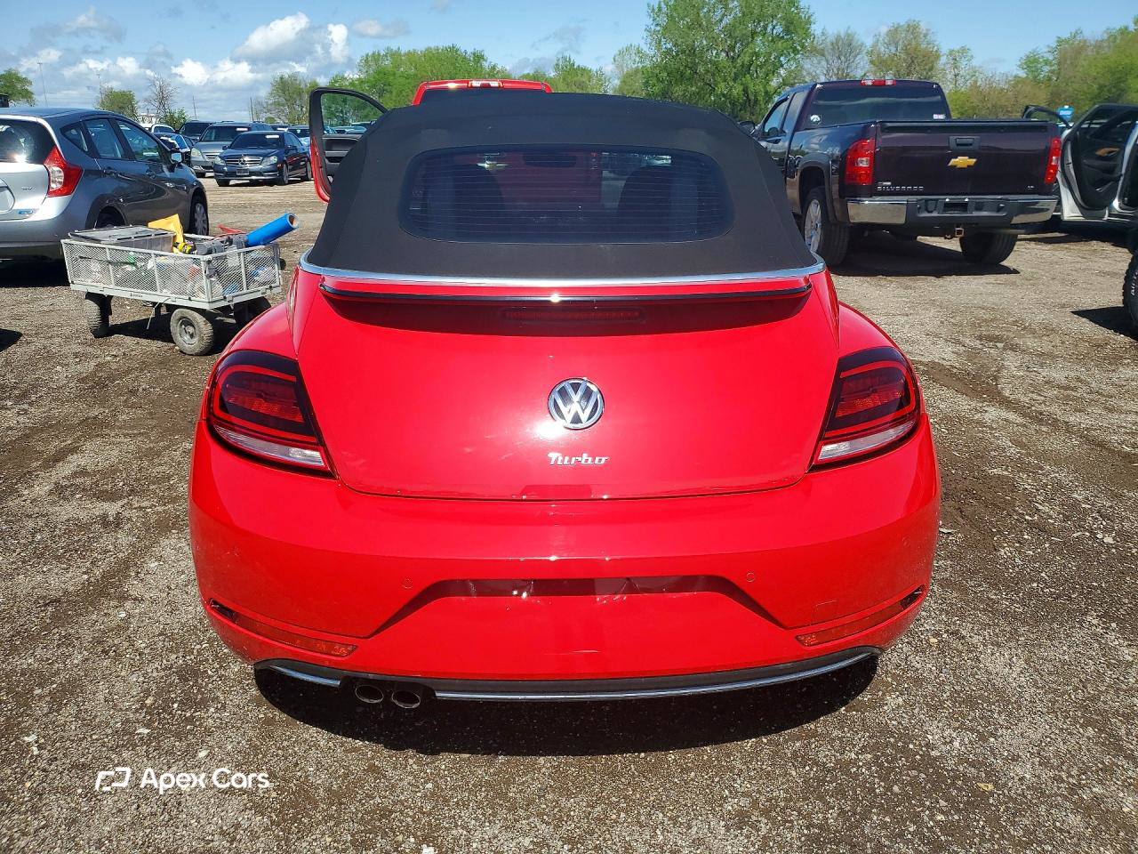 Volkswagen Beetle 2018