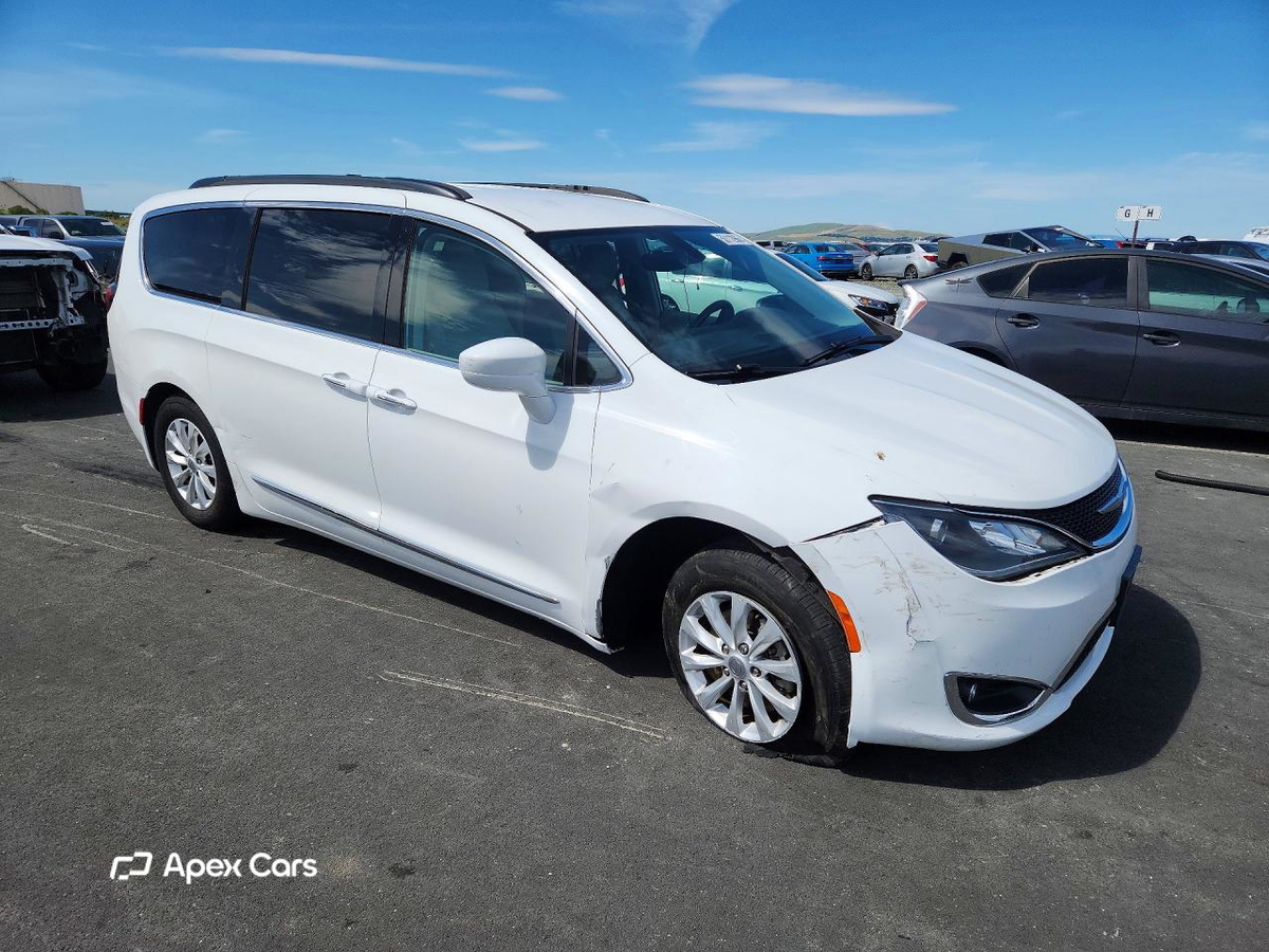 Chrysler Pacifica 2017