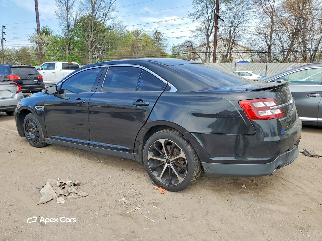 Ford Taurus 2014