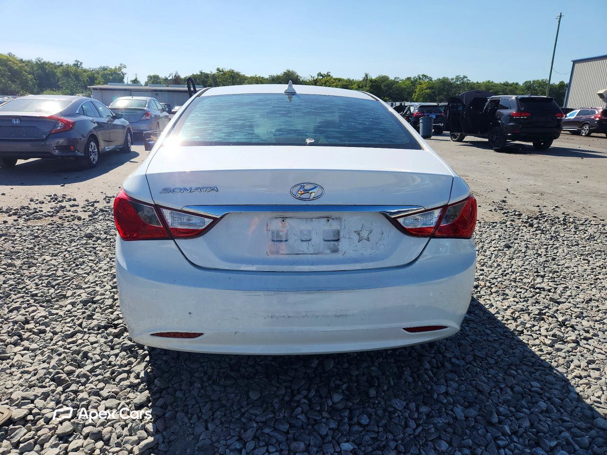 Hyundai Sonata 2011