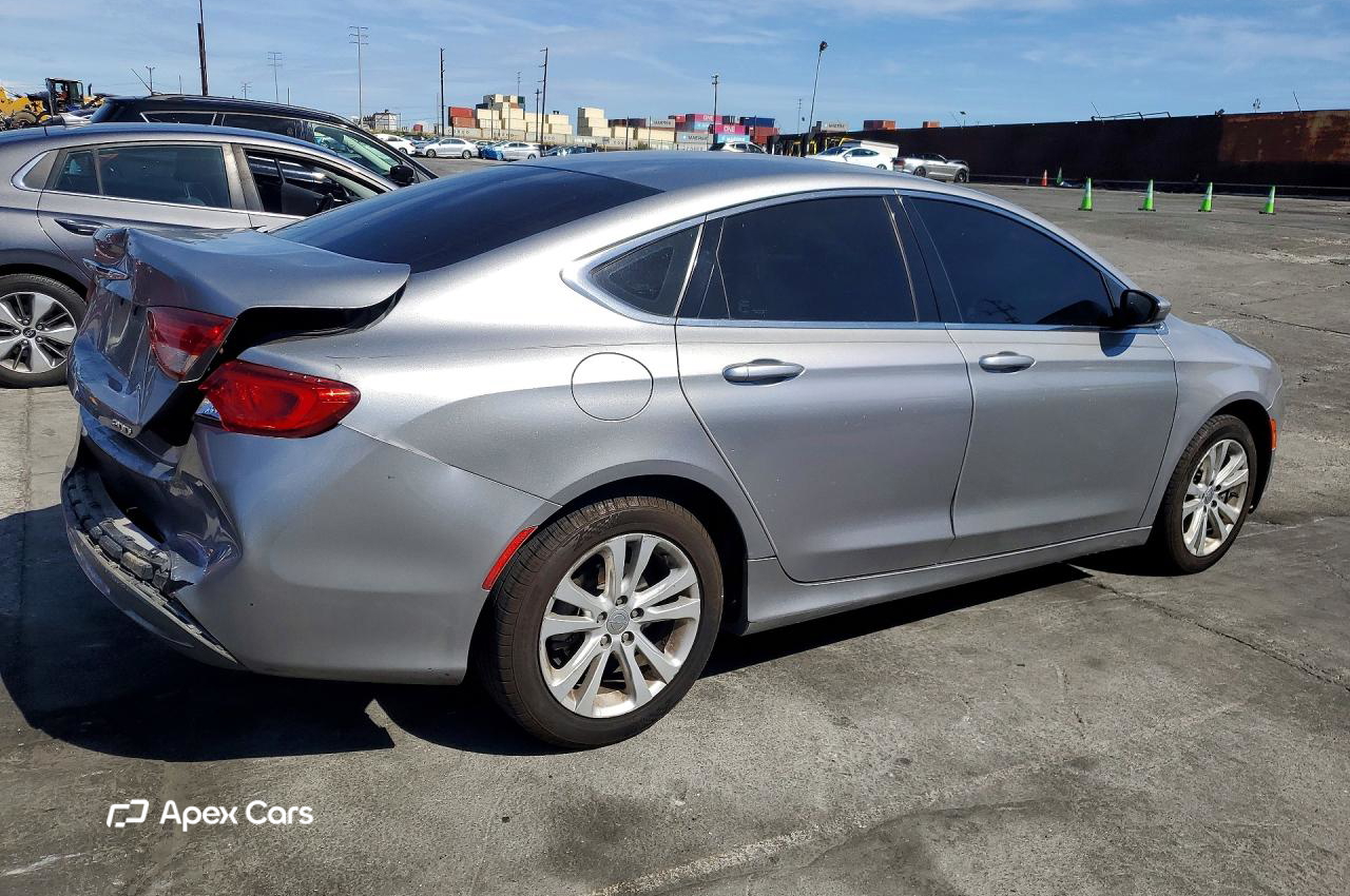 Chrysler 200 2015