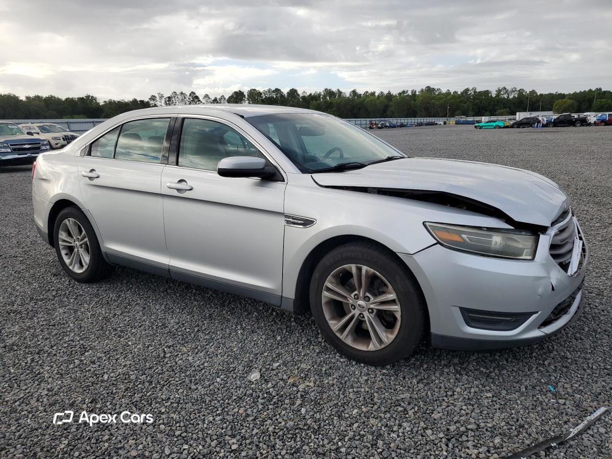 Ford Taurus 2014
