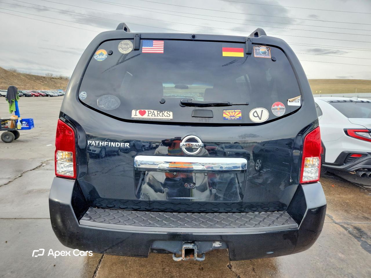 Nissan Pathfinder 2012