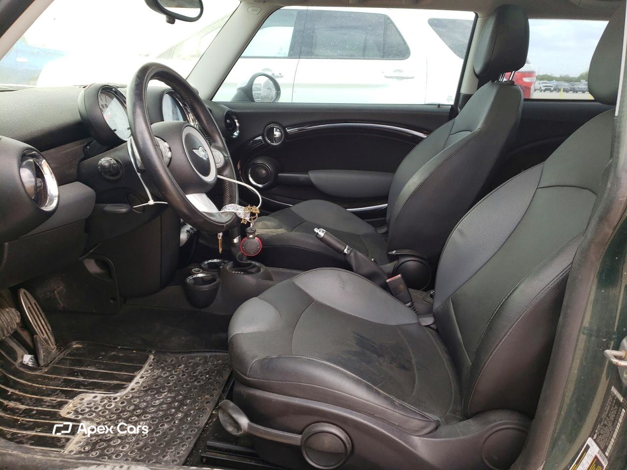 MINI Cooper 2010